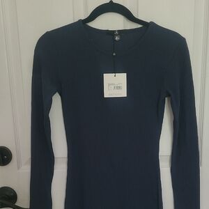 Women's Blue Long Sleeve Top